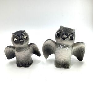 Vintage Owl Salt and Pepper‎ Shakers Porcelain Napkin holder  JAPAN Grey White